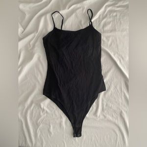 💖 4 for $25 sale 🎉 
Aeropostale black bodysuit